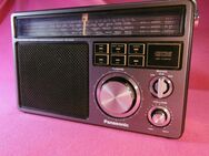 * Radio Transistorradio tragbar Panasonic FM-MW-SW 3-Band Receive - Radolfzell (Bodensee) Zentrum