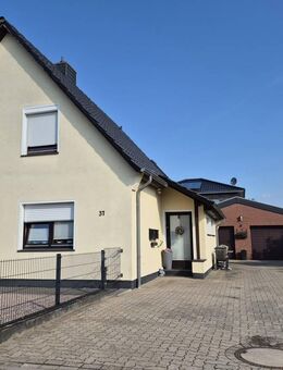 Verkauf: Zweifamilienhaus in Dinklage ! - Dinklage