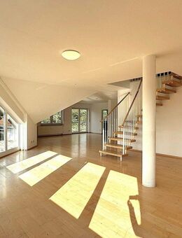 Attraktive Maisonettewohnung mit Dachterrasse in Umkirch - Wohnen und Arbeiten unter einem Dach - Umkirch