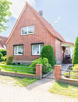 -RESERVIERT- Geräumiges Einfamilienhaus mit Anbauoptionen in Bardowick - Bardowick