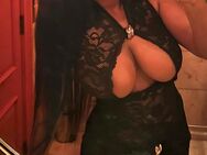Attraktive Lady sucht niveauvollen Sugardaddy mit Herz & Verstand ✨ - Köln