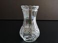 kleine transparente Glasvase Wellenrandvase Bauchvase Miniaturvase in 90427