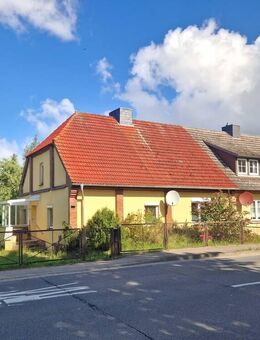 Sanierungsbedürftige Doppelhaushälfte in Rostock - Rostock