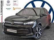 VW Tiguan, 2.0 l TDI Elegance 7, Jahr 2024 - Ganderkesee