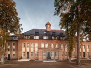 Erstbezug einer vollsanierten 3-Zimmer-Wohnung mit historischem Flair *teilgewerbliche Nutzung möglich* - Beelitz