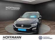 VW T-Roc, 1.0 TSI United, Jahr 2020 - Sundern (Sauerland)