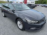 VW Passat 2.0 TDI *AHK-SCHWENKBAR*SHZ*NAVI*PDCvo+hi - Boxberg (Baden-Württemberg)