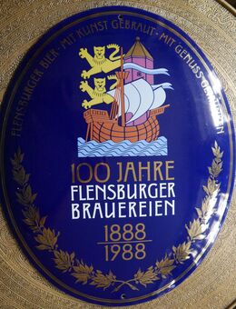 Emailschild , 100 Jahre Flensburger Brauereien 1888 - 1988 , Größe 44cm x 36cm , Bierwerbung , Reklame - Görlitz