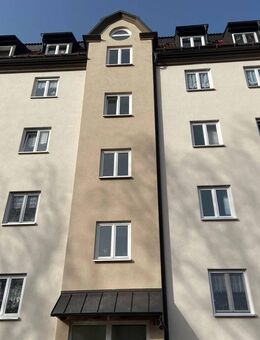 * schicke ETW * am grünen Gürtel * Balkon * Außenrollos * TG-Stellplatz * - Leipzig