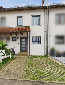 Ihr Zuhause wartet - Reihenmittelhaus mit schönem Außenbereich in beliebter Lage von Jesingen - Kirchheim (Teck)