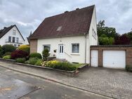 Familienfreundliches Einfamilienhaus mit großem Garten in Osnabrück - Sutthausen - Osnabrück
