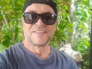 Netter 70er (kein Opa-Typ) sucht Freund u. Partner - Wiesbaden