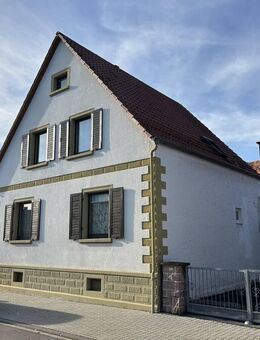 Wohnen mit Freiraum: Haus, Scheune und Grundstück in Spöck für Ihre Ideen - Stutensee