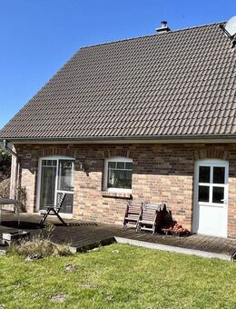 Junges Haus mit moderner effizienter Haustechnik - Neuenkirchen-Vörden