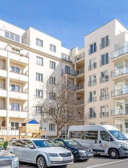 SOFORTBEZUG / S - Balkon / verschiedene Wohnungen 1,2,4 Obrgeschoß / saniertes Gebäude - Berlin