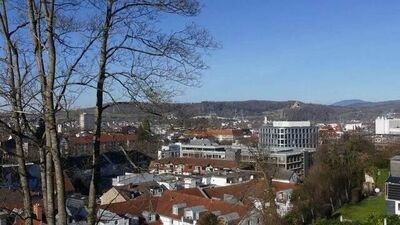 neuwertige 4,5 Zi.-Whg. in bester Wohnlage von Lörrach, mit exklusiver Ausstattung und Alleinstellungsmerkmal!