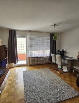 Helle Wohnung mit Balkon - Senden (Bayern)