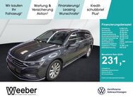 VW Passat Variant, 2.0 TDI Elegance, Jahr 2024 - Weil der Stadt