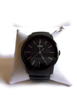 Schwarze Armbanduhr von Boss - Nürnberg
