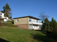 Bungalow mit Anbaumöglichkeit auf großem Grundstück - Brilon
