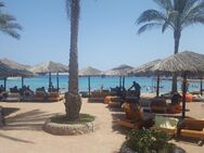 Hurghada, Paar wünscht Urlaubsbekanntschaft - Ense