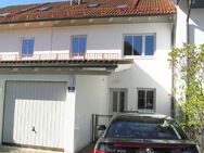 Reihenmittelhaus mit kleinem Garten, ausgebauten Dachgeschoss (Studio + Bad + Ankleidezimmer, in ruhiger Lage ! - Höhenkirchen-Siegertsbrunn