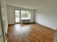 ---RESERVIERT---Gemütliche 2,5 Zimmer-Wohnung im ersten Obergeschoss in Bad-Oldesloe, Berliner Ring 39! - Bad Oldesloe