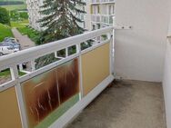 Bezahlbare und solide 2,5 RW mit Balkon in grüner Umgebung - Wutha-Farnroda