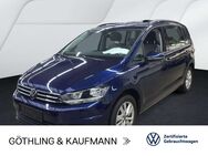 VW Touran, 1.5 TSI Comfortline 110kW, Jahr 2024 - Eschborn