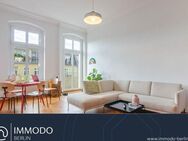 ?? Zuhause für Altbau Liebhaber - hochwertige 2 Zimmer Wohnung mit Süd West Balkon und 3.2m Decken - Berlin