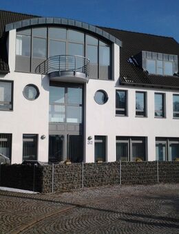 Attraktives Mehrfamilienhaus in ruhiger aber verkehrsgünstiger Lage - Nohra (Landkreis Weimarer Land)