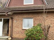 Gepflegte Wohnung im Erdgeschoss mit Garten und Garage - Delmenhorst
