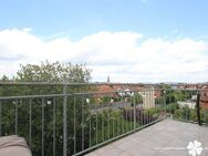 BERK Immobilien - Helle und offene 3 Zimmer-Dachgeschosswohnung mit Blick über Röllbach - Röllbach