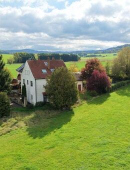 Großzügiges Ein- oder Mehrfamilienhaus in Randlage mit herrlichem Ausblick! - Mistelgau