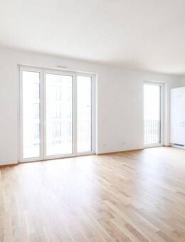 Großzügige, lichtdurchflutete Etagenwohnung mit Balkon und moderner Einbauküche - Tiefgarage inklusive - Frankfurt (Main)