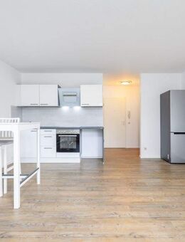 *PROVISIONS- UND BEZUGSFREI* Attraktive 1-Zi.-Whg. mit Terrasse, inkl. Küche + Stellplatz - Bobingen