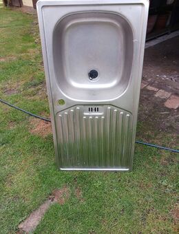 Edelstahl Spülbecken abzugeben - Alt Tucheband