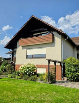 Sehr schönes 2 Familienwohnhaus mit Einliegerwohnung in Bad Emstal zu kaufen - Bad Emstal