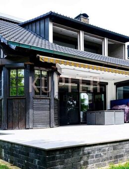 Stilvolles Wohnparadies - mit Indoor-Pool, Büro & viel Raum zum Entfalten! - Nürnberg