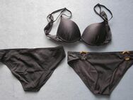 Gr. S: Bikini (bestehend aus Oberteil + 2 Unterteilen), schwarz, "C&A", neuwertig/neu + Pareo, pink, neu - München