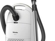 Miele Bodenstaubsauger Guard M1 Performance mit ComfortFit, Nachfolger Complete C3 Starlight, 800 W, mit Beutel, HEPA AirClean, integriertes Zubehör, 11 m Aktionsradius