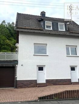 Großzügiges Einfamilienhaus mit viel Potential in ruhiger Sackgassenlage von Niederfischbach - Niederfischbach