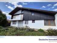 Großzügiges 2 Familienhaus mit 2 Garagen in Großbottwar- Winzerhausen - Großbottwar
