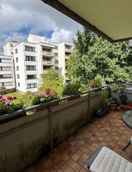 Kapitalanleger! Top gepflegte Wohnung - Einzelgarage inkl. (2. ETW im Haus im Paket zu erwerben!) - Oberursel (Taunus)