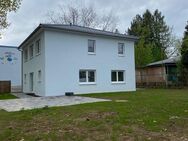 Einfamilienhaus Neubau zu vermieten mit Wärmepumpe Fußbodenheizung uvm. - Zwickau