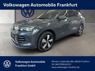 VW Tiguan, 2.0 l TDI Elegance 14 r iebe, Jahr 2022 - Frankfurt (Main)