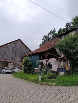 Zweifamilienhaus mit Scheune / Gewerbe, ehem. Landwirtschaft - Altdorf (Nürnberg)