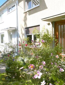 Kassel-Fasanenhof / Bestlage Gemütliches Einfamilienendhaus mit wunderschönem Garten und Garage - Kassel