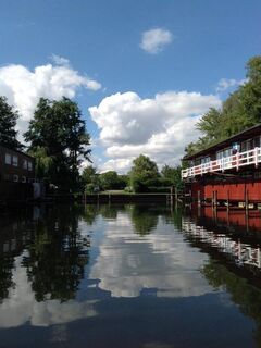 Schönes Bootshaus mit Boot in super Lage am Schweriner See, perfekt zum Abschalten