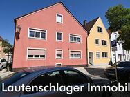 Mitten in der City! Riesige 5-Zimmer-Wohnung in der Neumarkter Altstadt - Neumarkt (Oberpfalz)